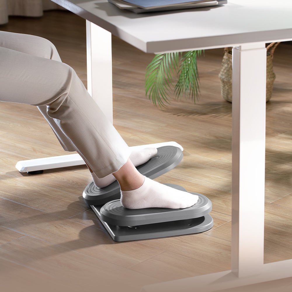 HINOMI Ergonomic Footrest for Work and Study